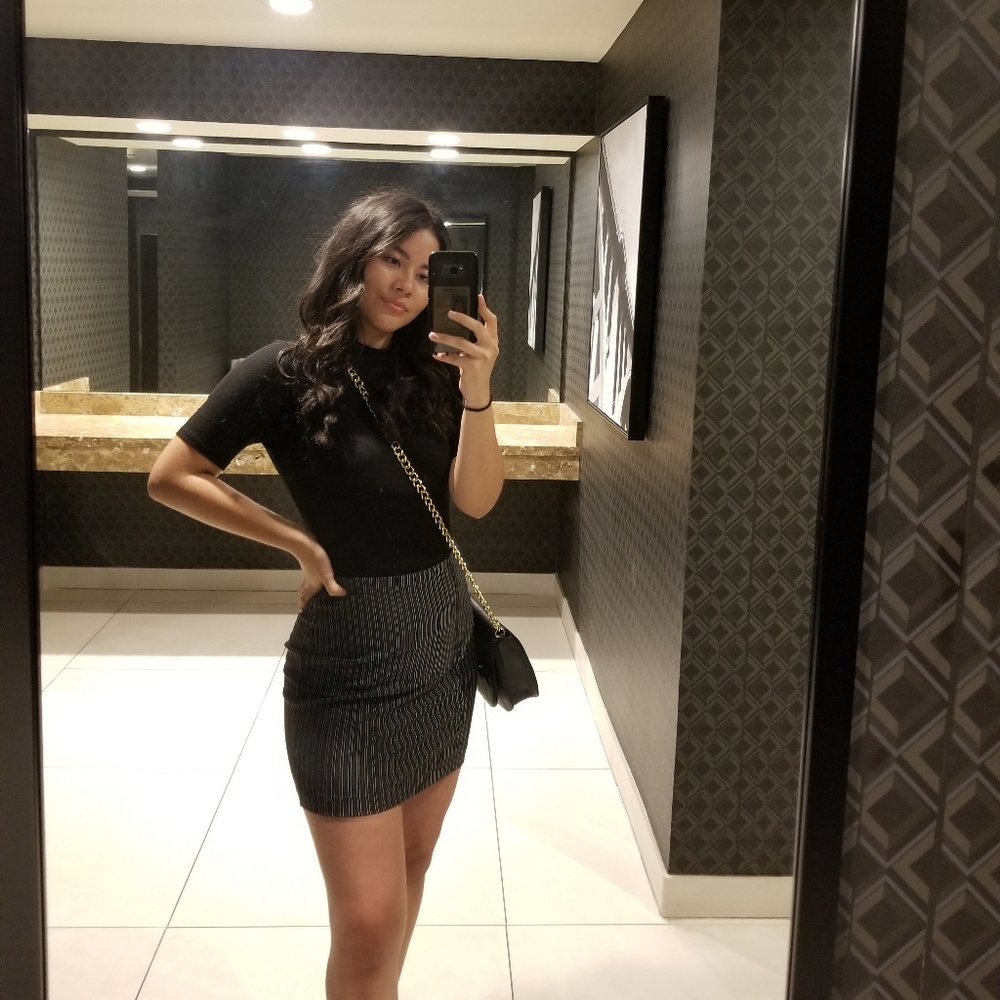 Meet your Posher, Angela